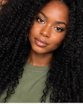 Crochet Braids femme noir avec texture afro crépue et boucles serrées